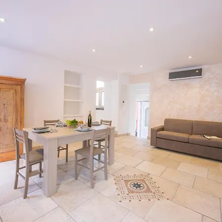 Apartament Borgo King